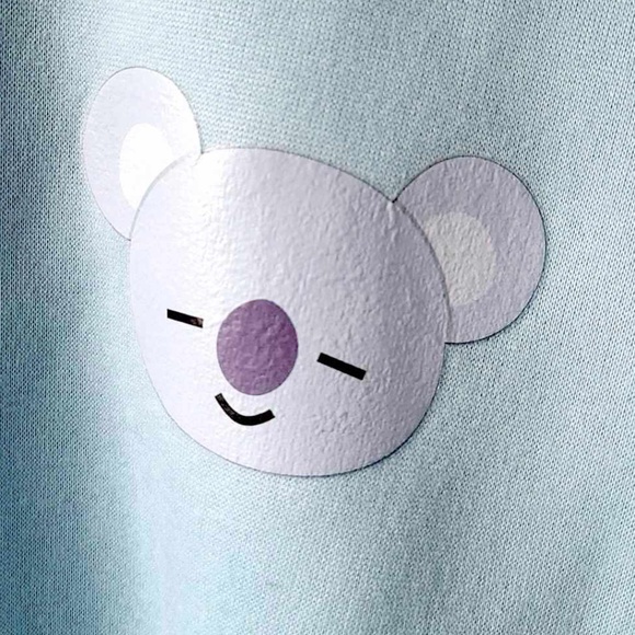 BTS BANGTAN KOYA K-POP Light Blue BTS Logo Sweatshirt Sweater size L - Picture 2 of 7